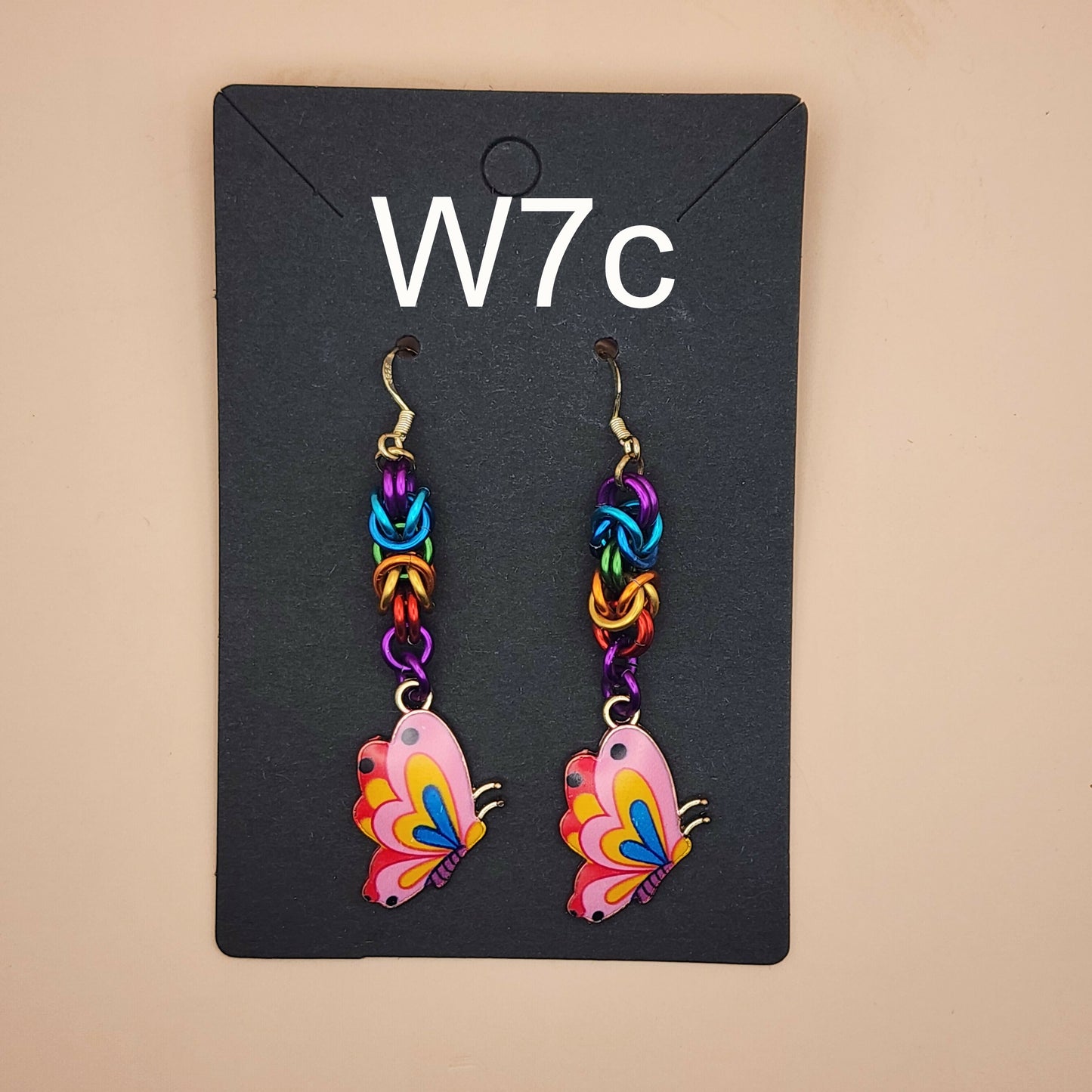 cm byz rainbow charm w7c
